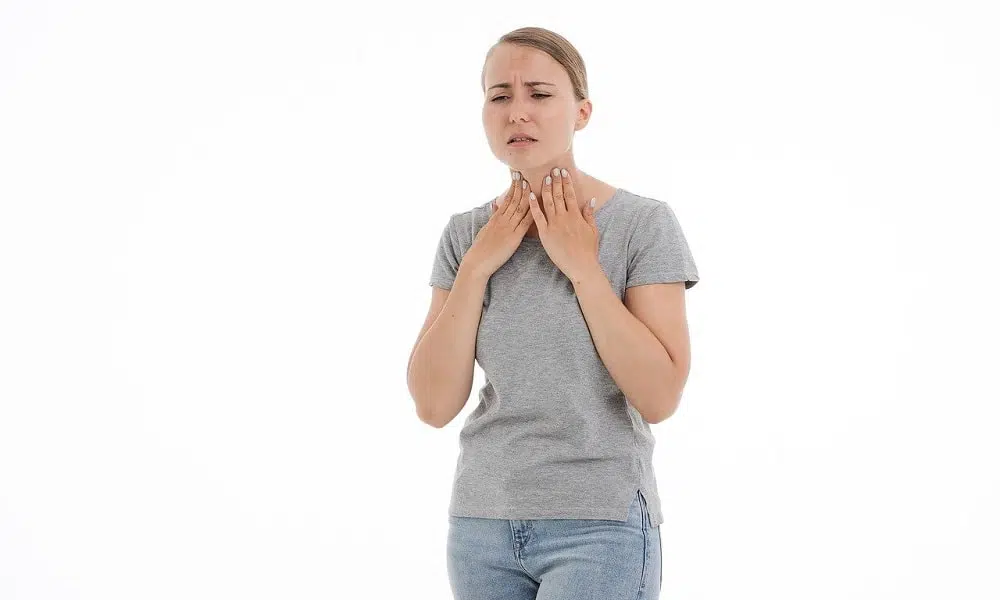 9 naturalnych sposobów na ból gardła