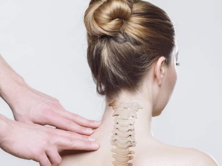 Czy sprzęt fitness, taki jak foam roller, pomaga w zdrowiu pleców?